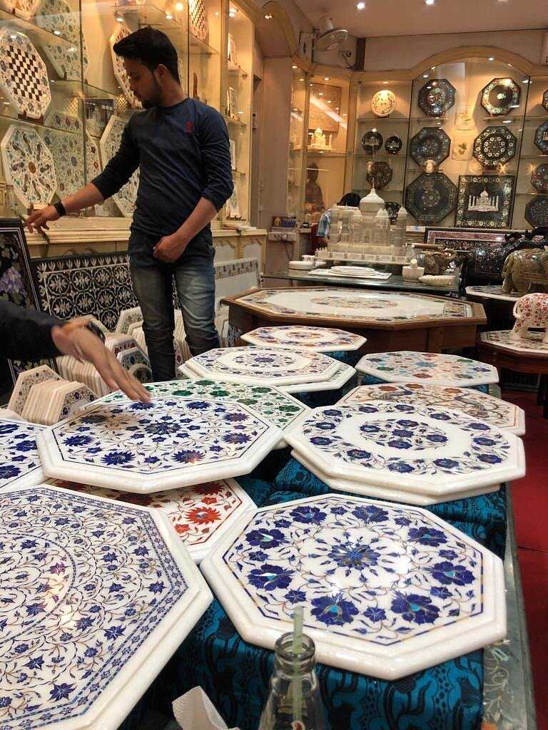 Visit Agra Art Gallery