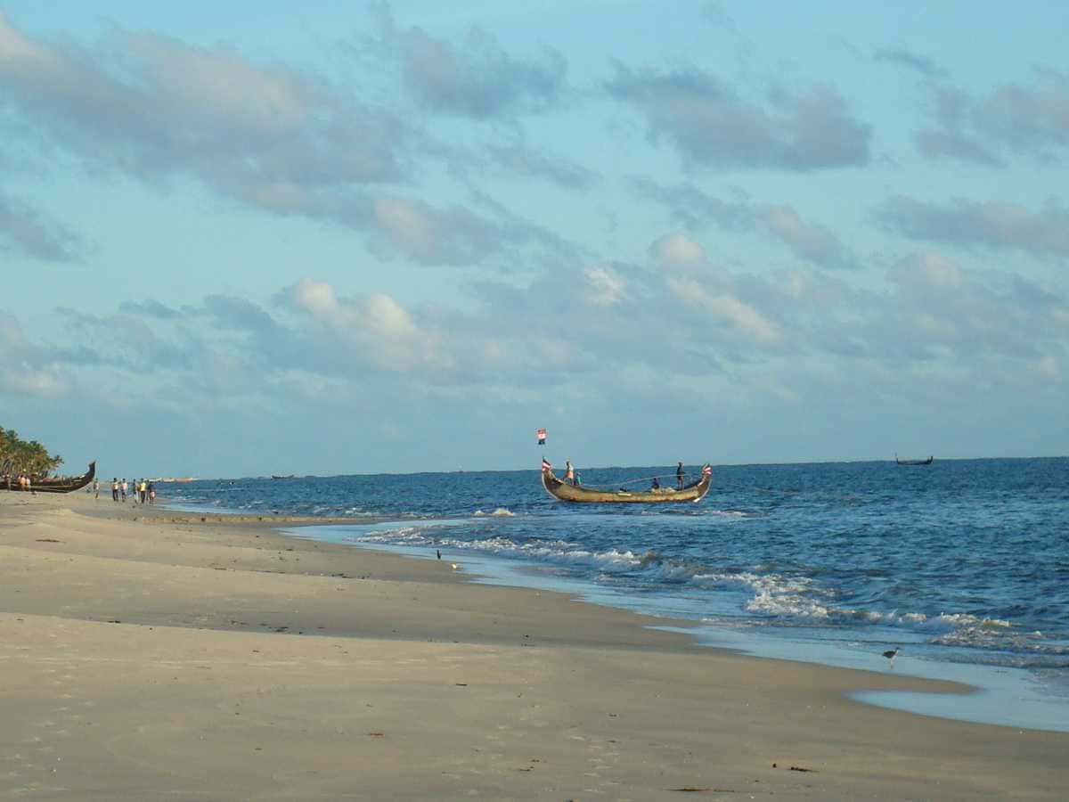 Visit Marari Beach