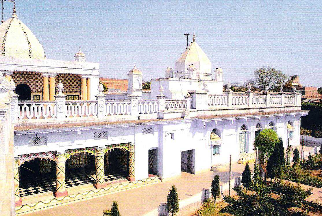 Visit Champapur Jain Temple