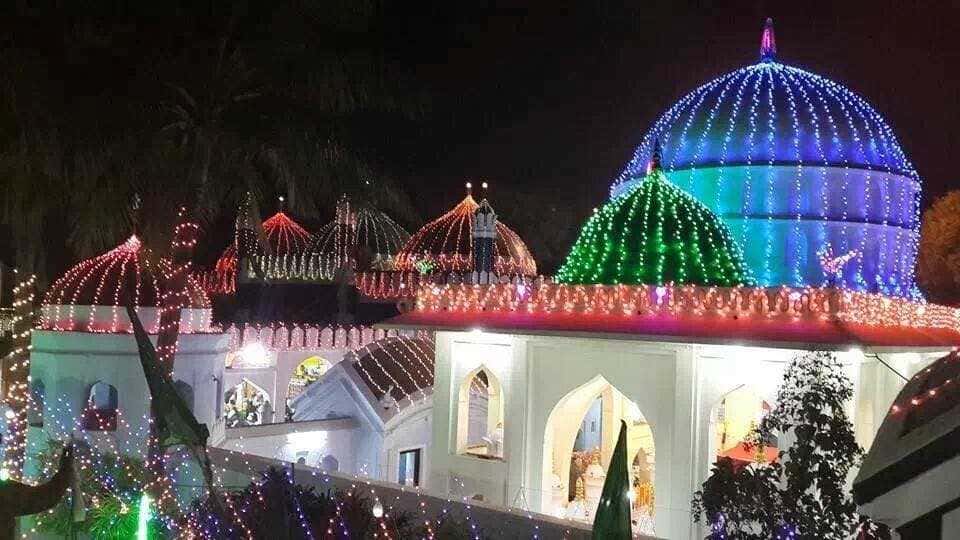 Visit Khanqah e Shahbazia