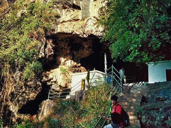 Visit Kavala Caves
