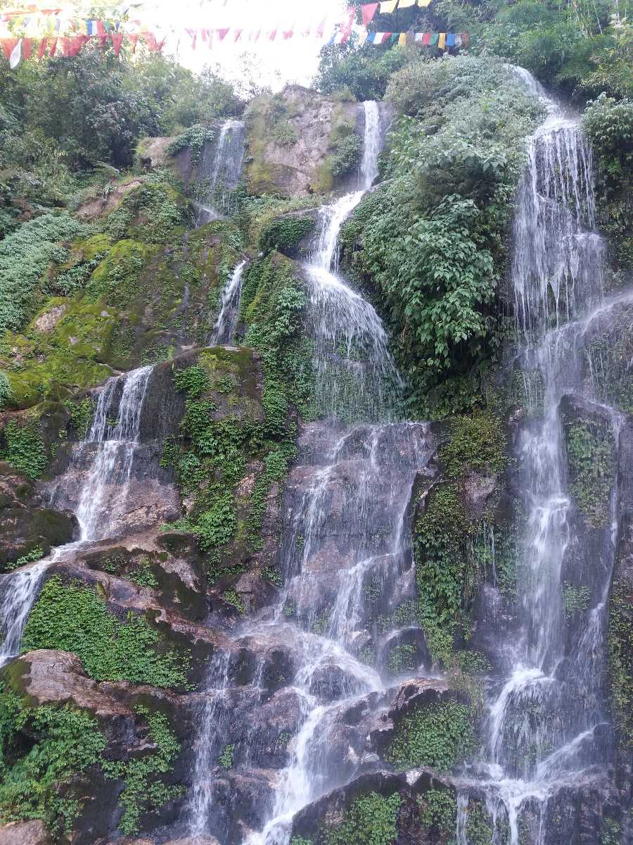 Visit Bakthang Waterfall