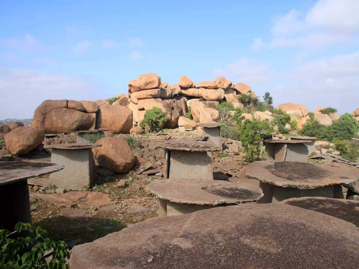 Visit Heerebenkal Megalithic Dolmens