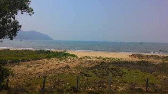 Visit Koodi Bagh Beach
