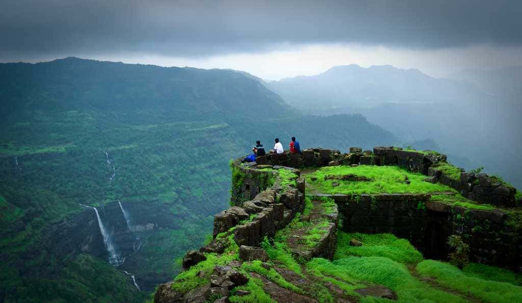 Visit Rajmachi Fort