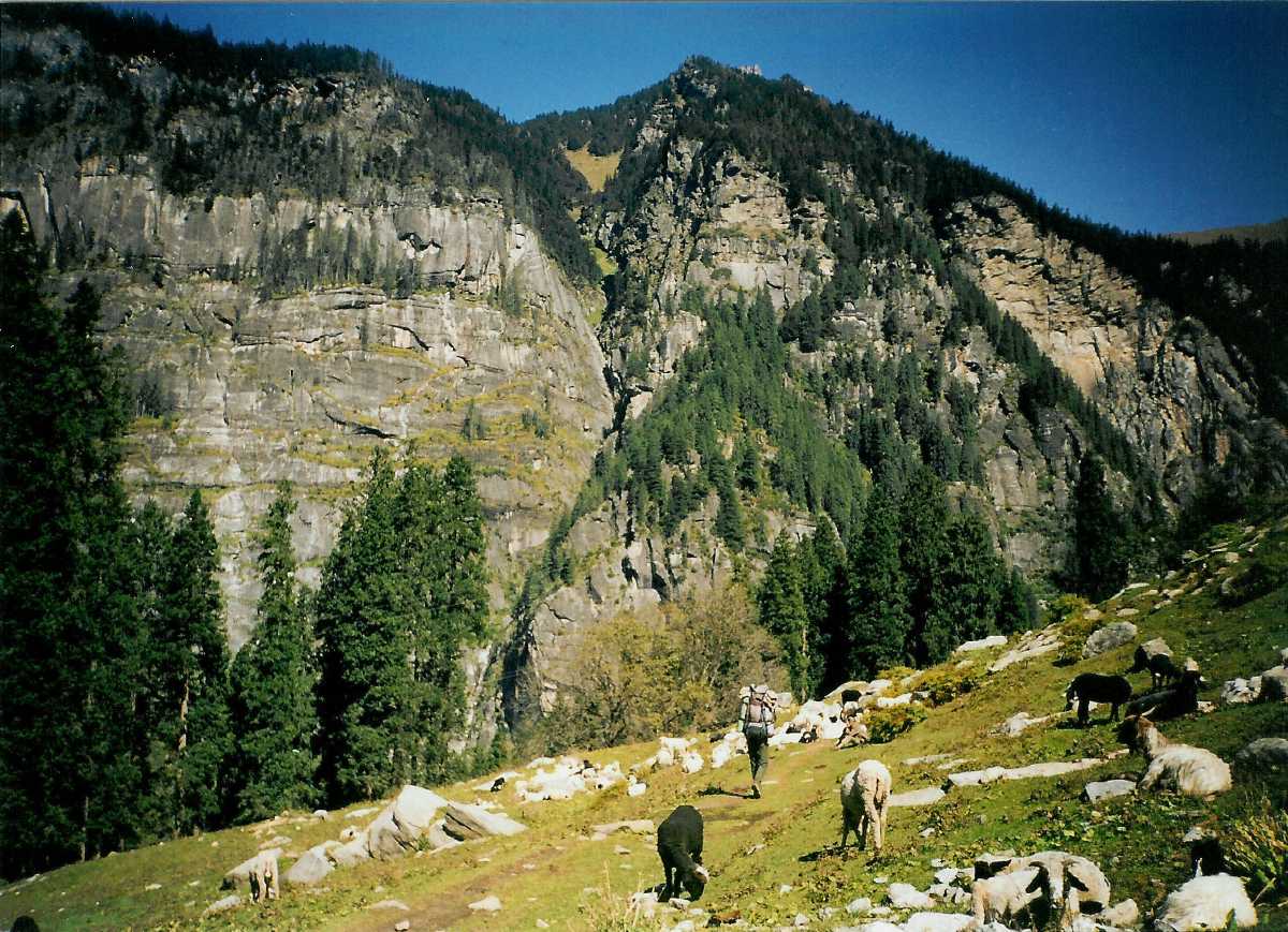 Visit Hampta Valley