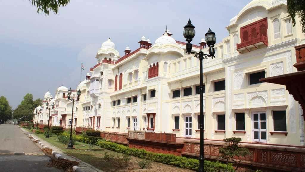 Visit Moti Bagh Palace