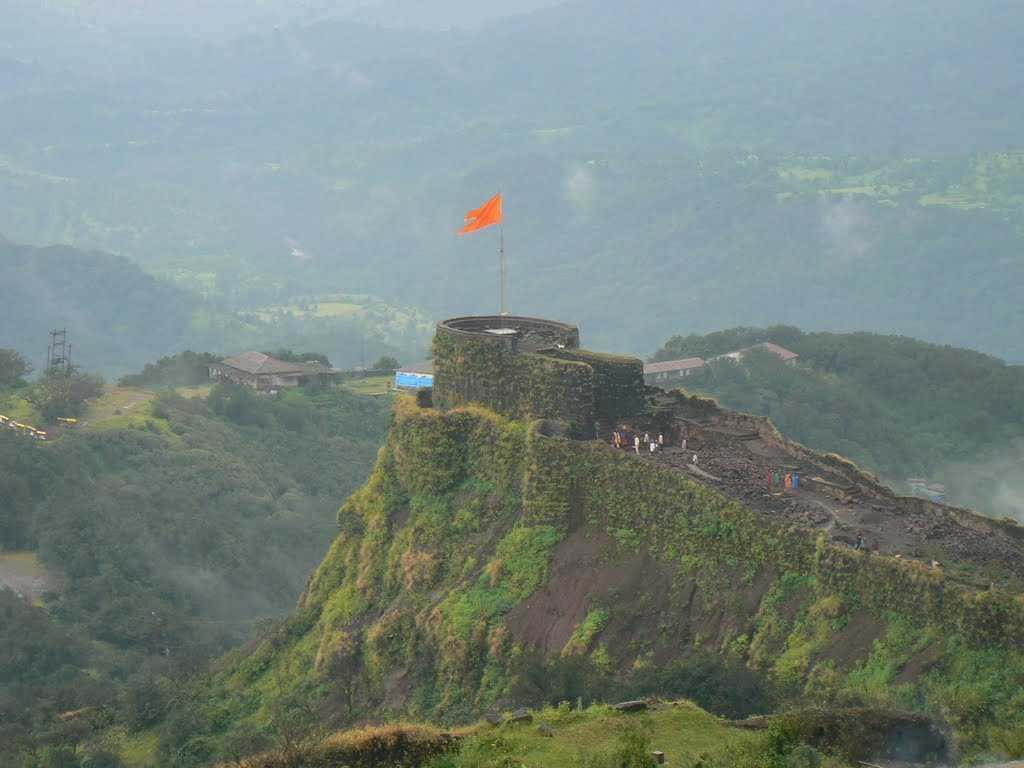 Visit Pratapgad Fort