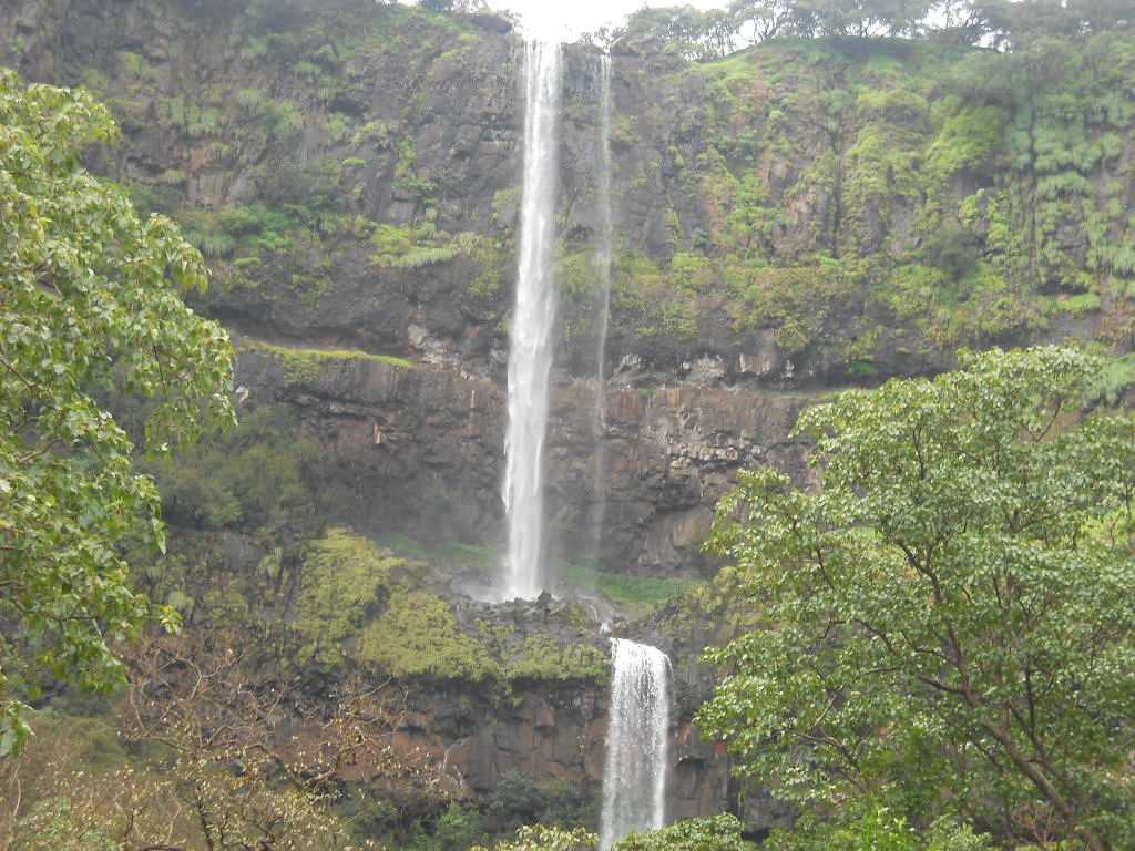 Visit Vajrai Falls