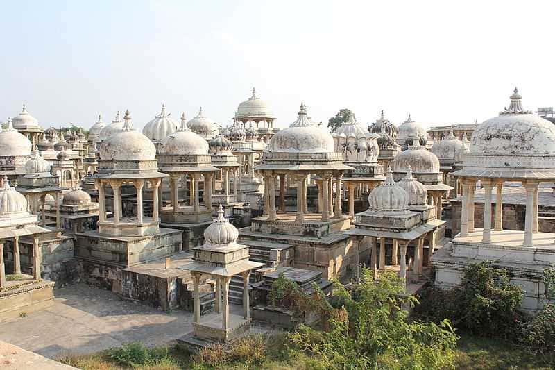 Visit Ahar Cenotaphs