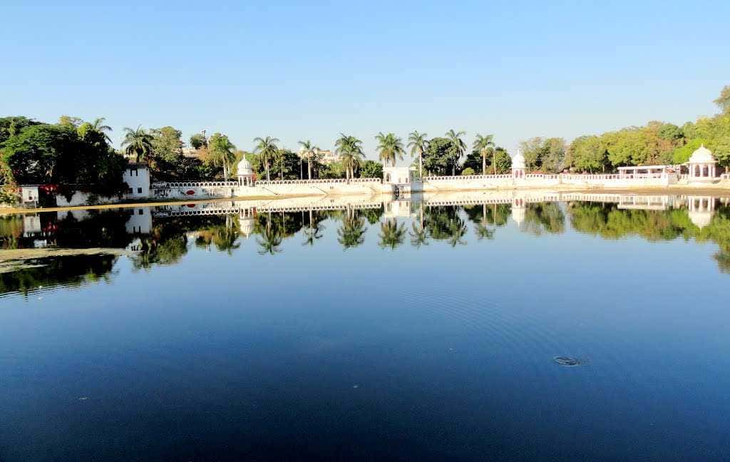 Visit Doodh Talai Musical Garden