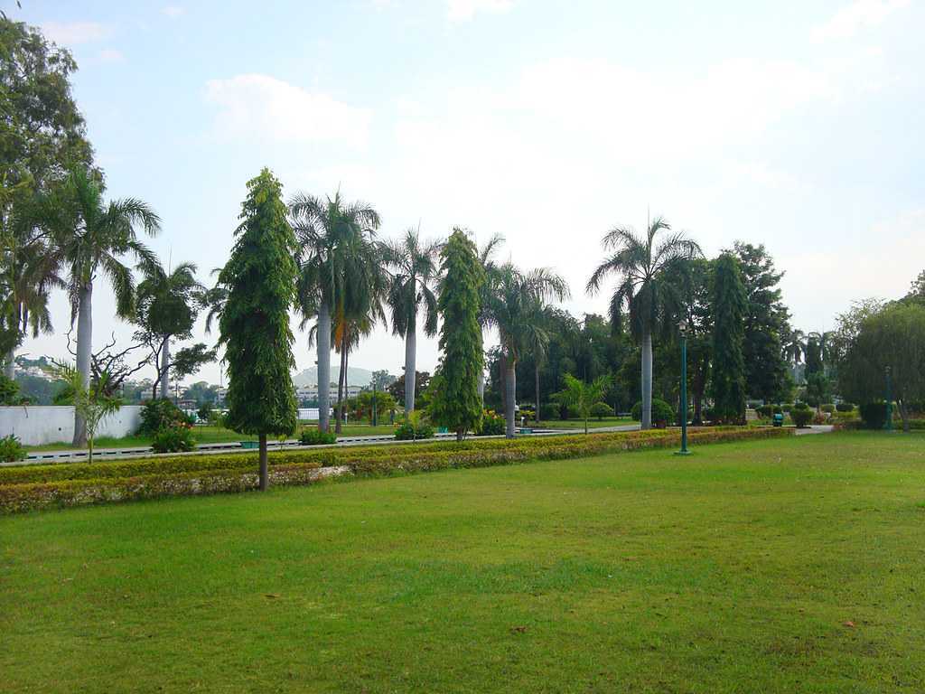 Visit Nehru Garden, Udaipur