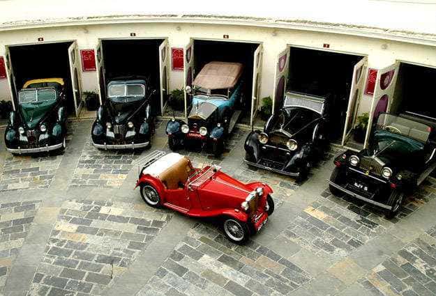Visit Vintage Car Museum, Udaipur