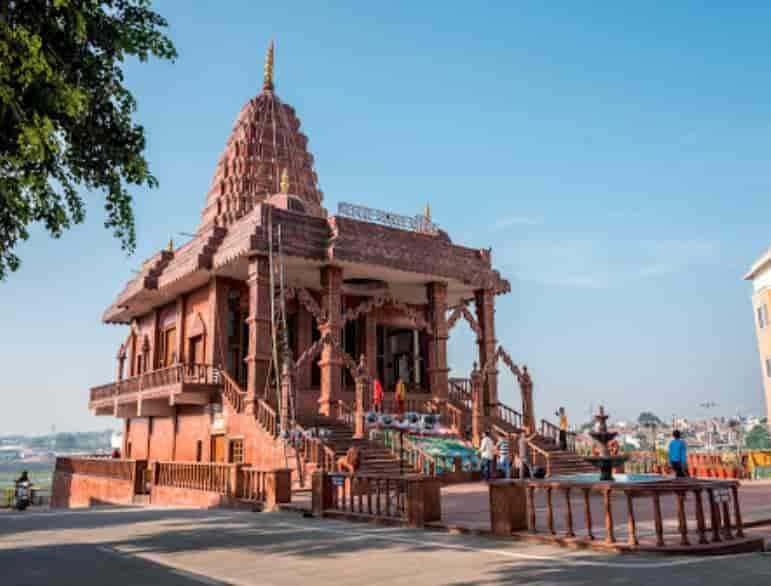 Visit Bharat Mata Mandir