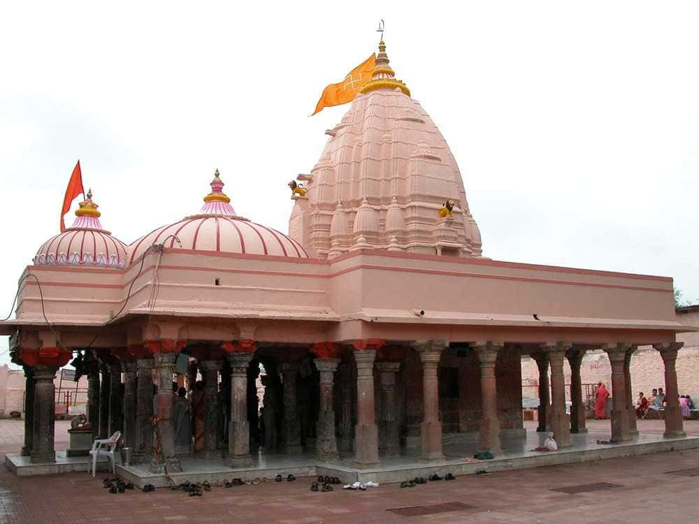 Visit Jai Maa Gadhkalika Mata Mandir
