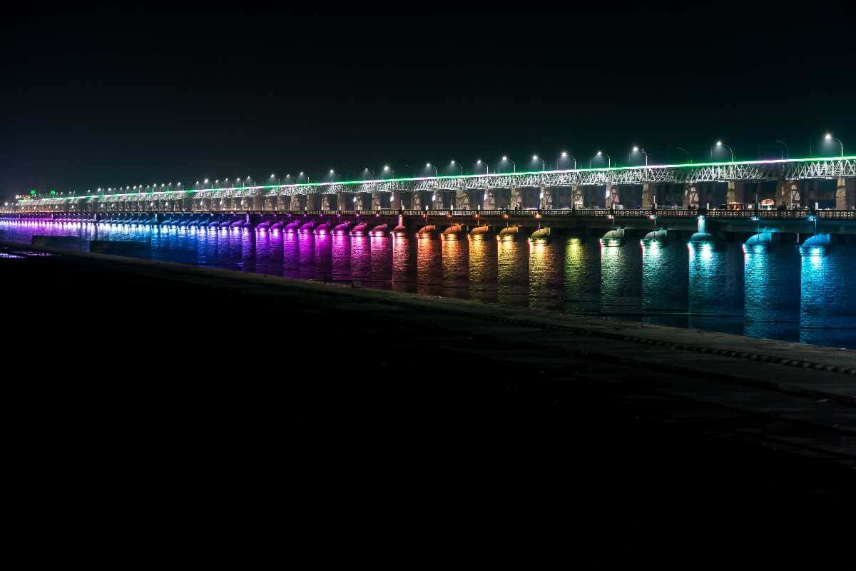 Visit Prakasam Barrage