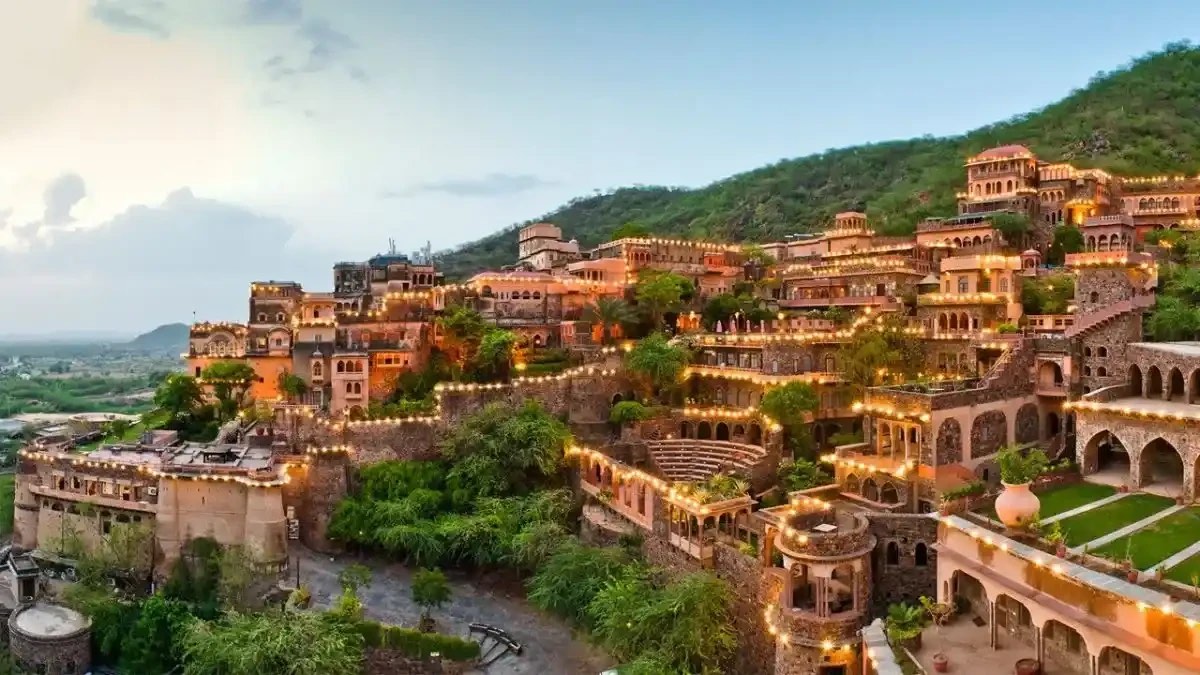Neemrana Fort-Palace lit up at dusk